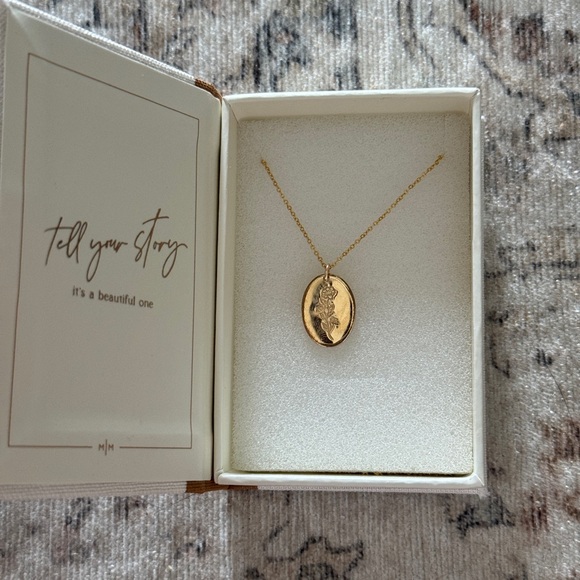 Made by Mary Family Flowers Necklace - Picture 2 of 8